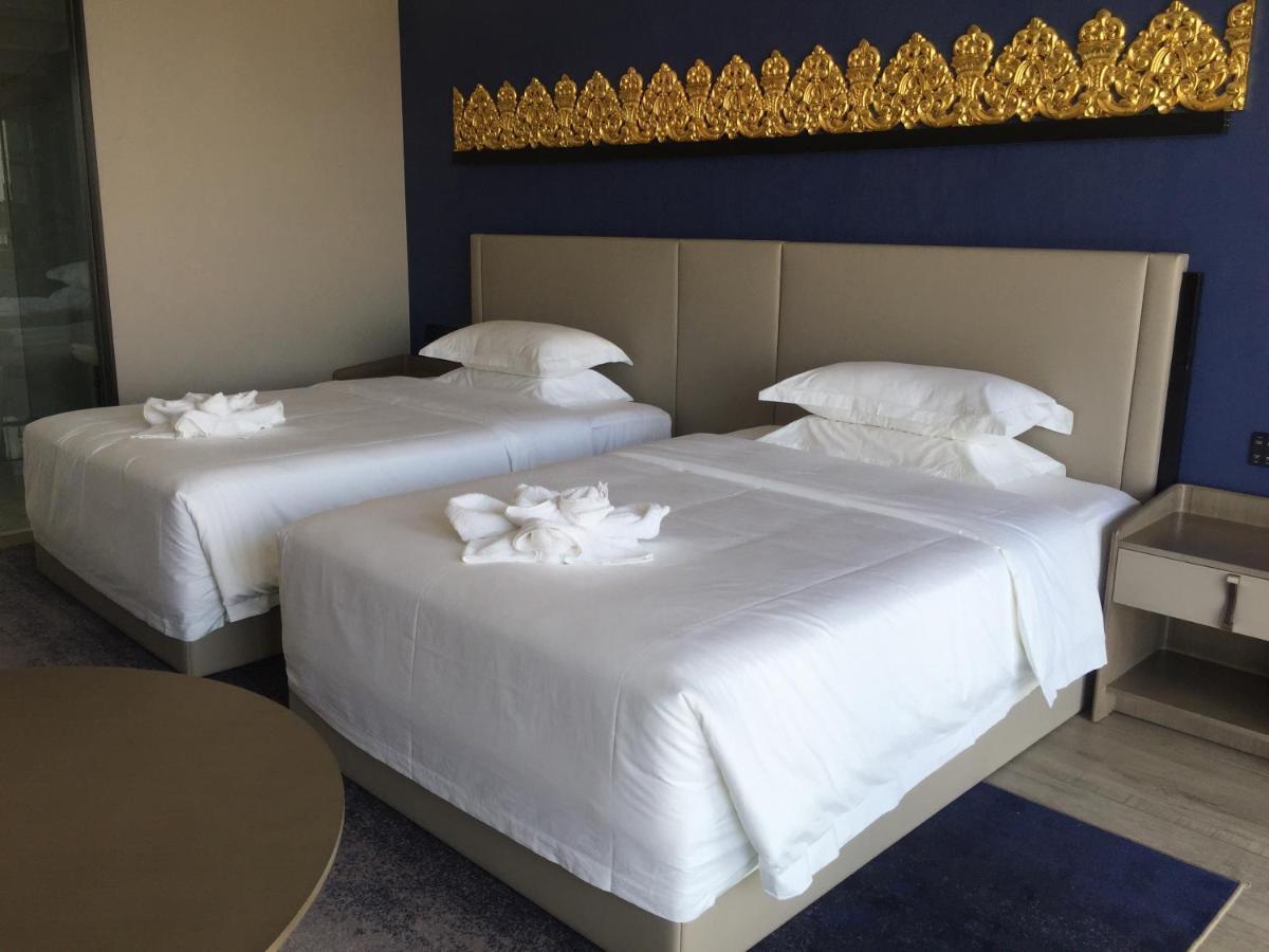 Tian Yi International Hotel 天艺国际酒店 Phnom Penh Esterno foto