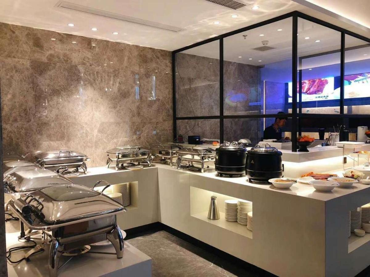 Tian Yi International Hotel 天艺国际酒店 Phnom Penh Esterno foto