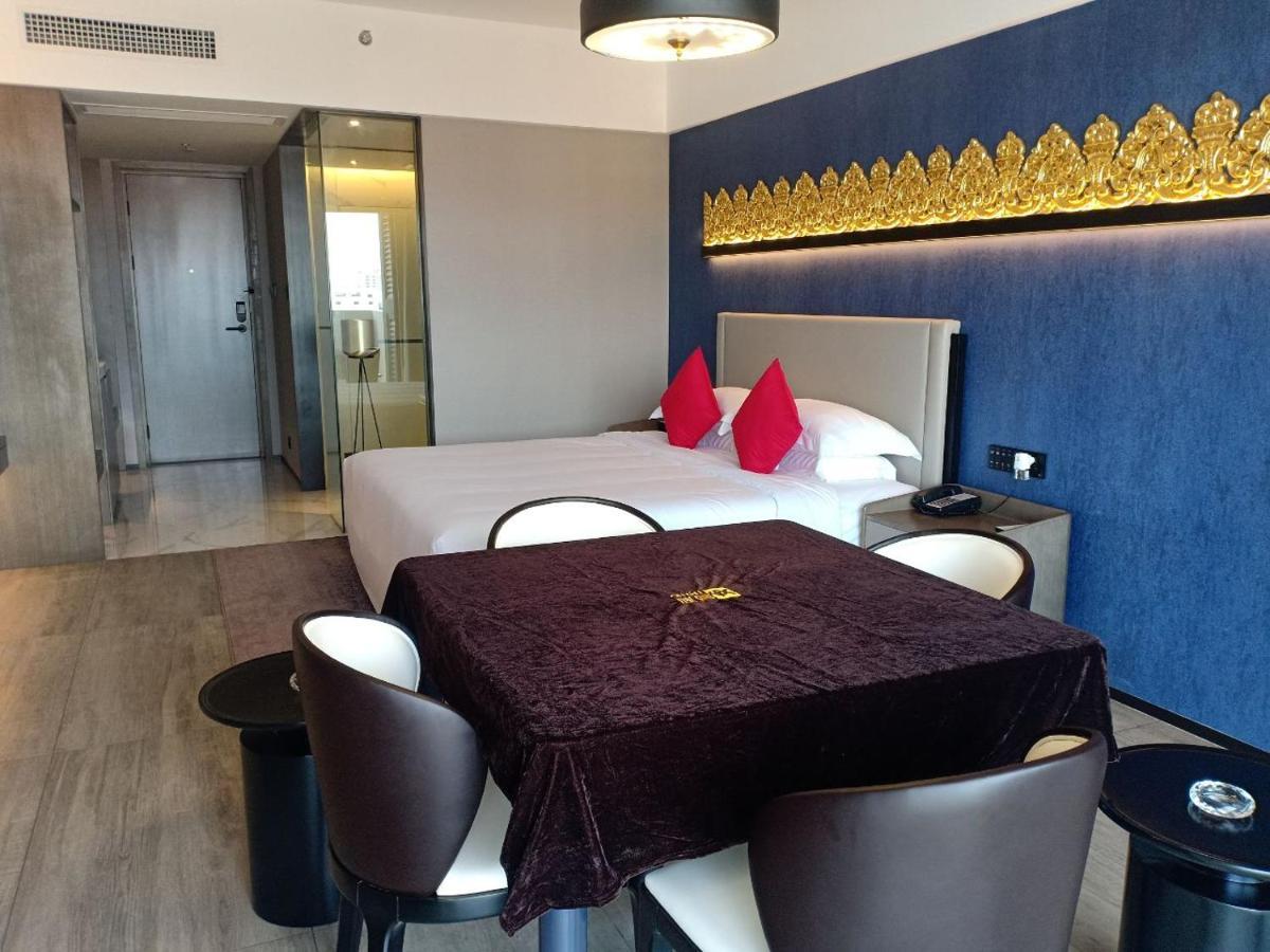 Tian Yi International Hotel 天艺国际酒店 Phnom Penh Esterno foto