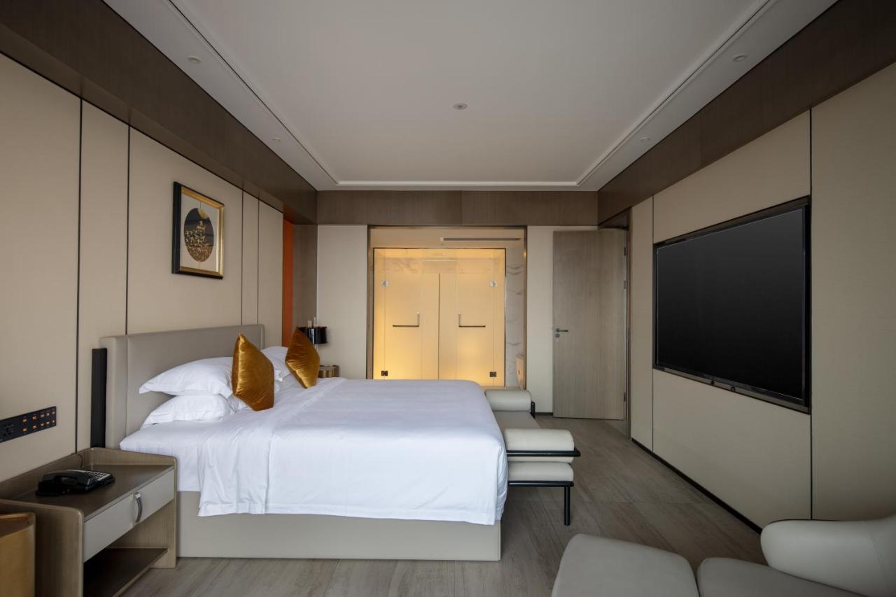 Tian Yi International Hotel 天艺国际酒店 Phnom Penh Esterno foto