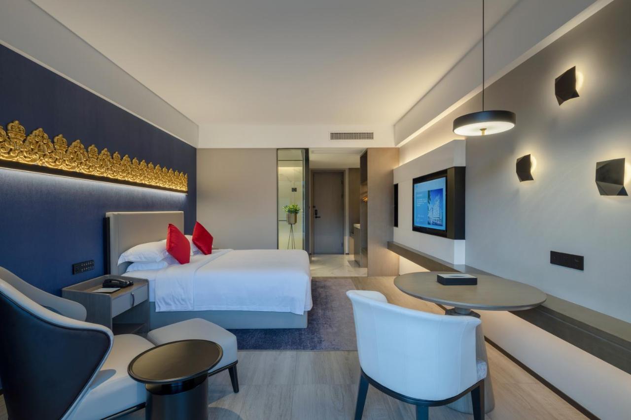 Tian Yi International Hotel 天艺国际酒店 Phnom Penh Esterno foto